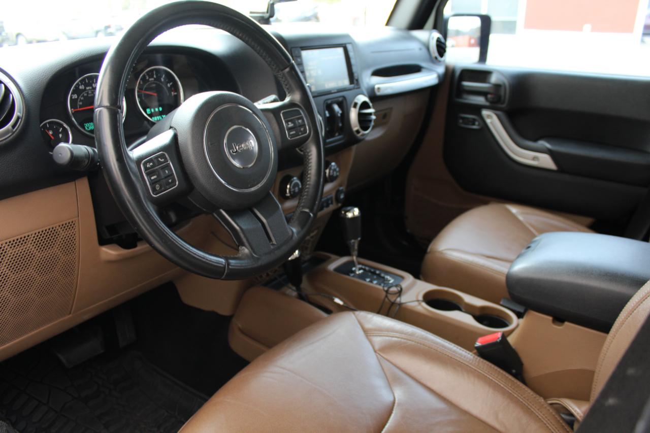 Jeep Wrangler Unlimited Sahara 4WD 2016