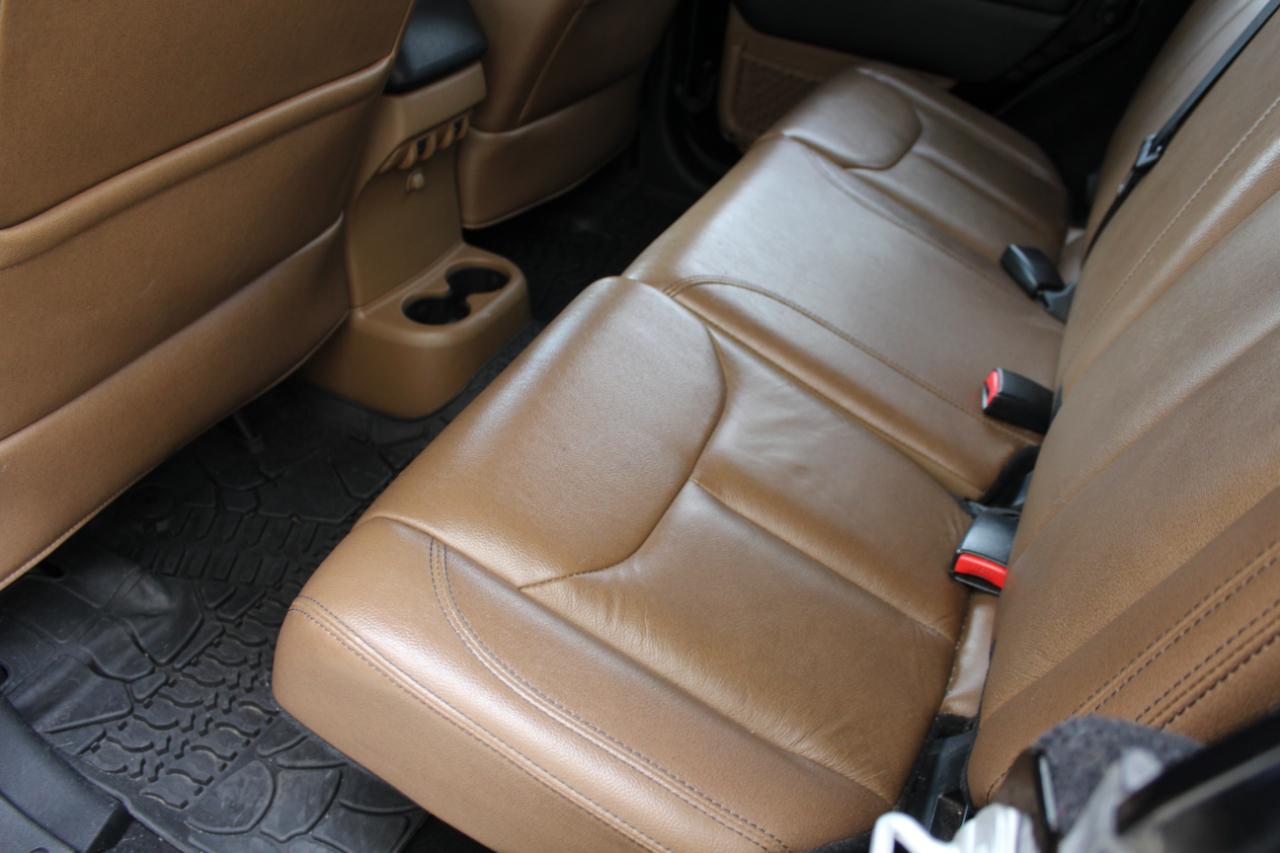 Jeep Wrangler Unlimited Sahara 4WD 2016