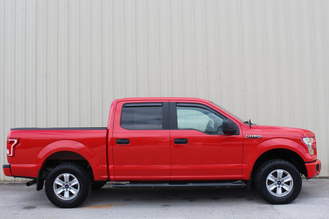 Ford F-150 XL SuperCrew 5.5-ft. Bed 4WD 2015
