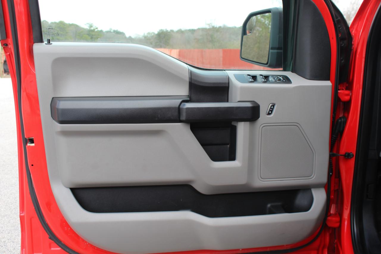 Ford F-150 XL SuperCrew 5.5-ft. Bed 4WD 2015