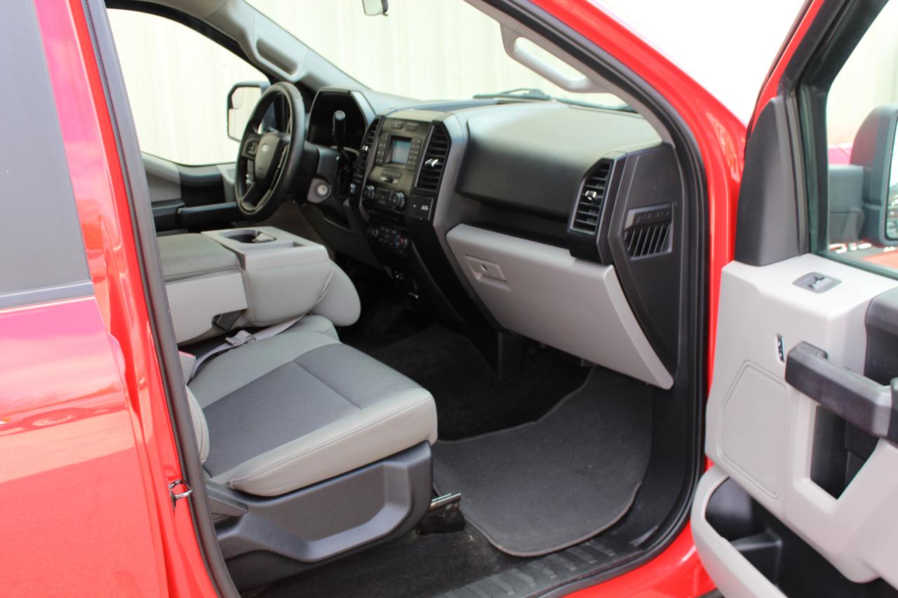 Ford F-150 XL SuperCrew 5.5-ft. Bed 4WD 2015