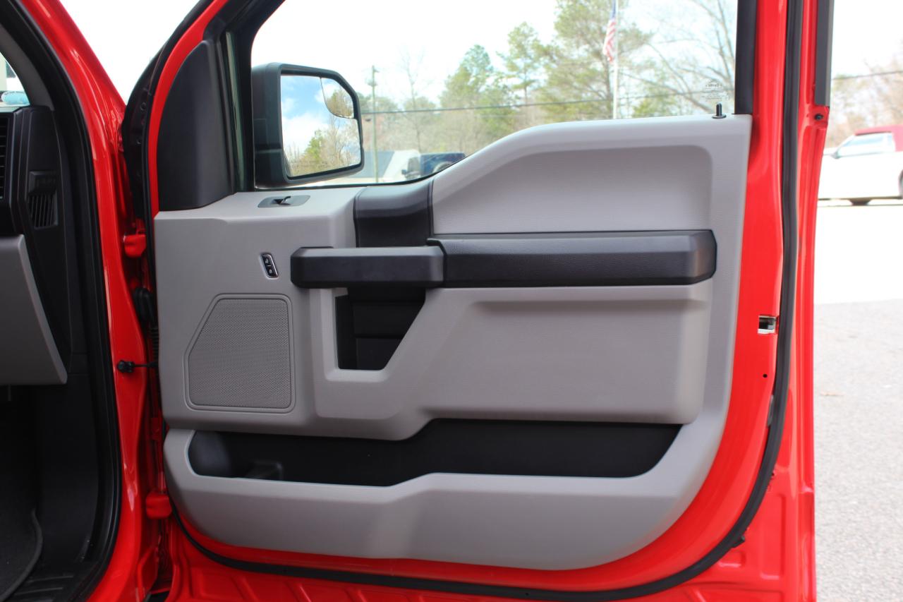 Ford F-150 XL SuperCrew 5.5-ft. Bed 4WD 2015