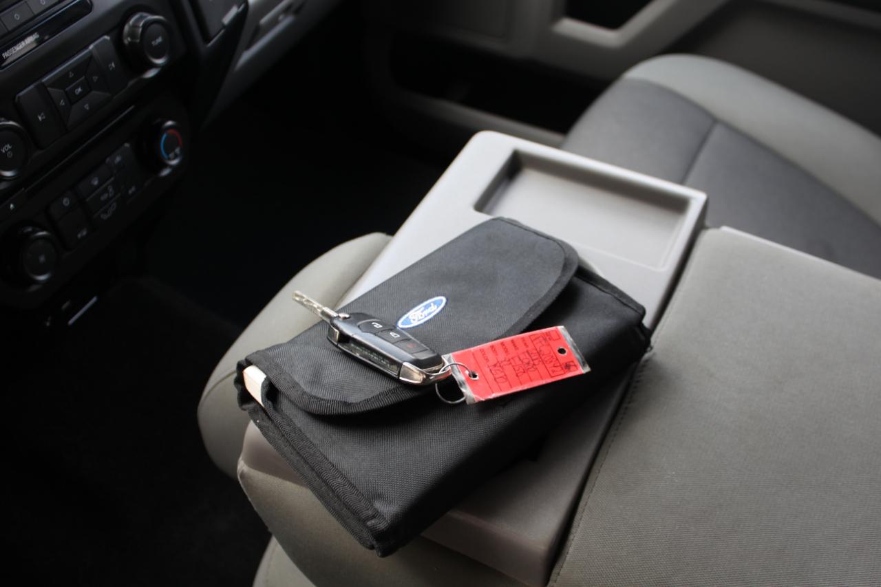 Ford F-150 XL SuperCrew 5.5-ft. Bed 4WD 2015