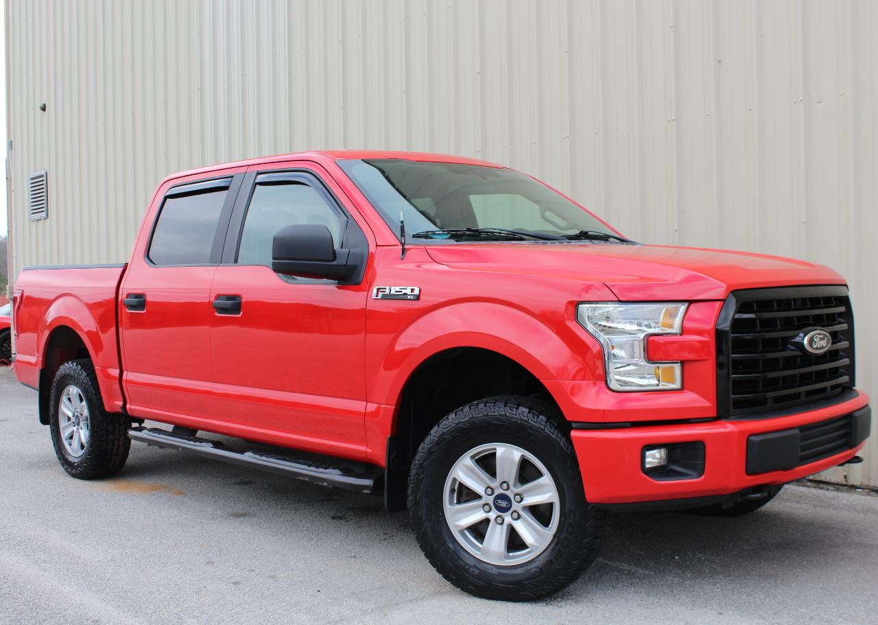 Ford F-150 XL SuperCrew 5.5-ft. Bed 4WD 2015