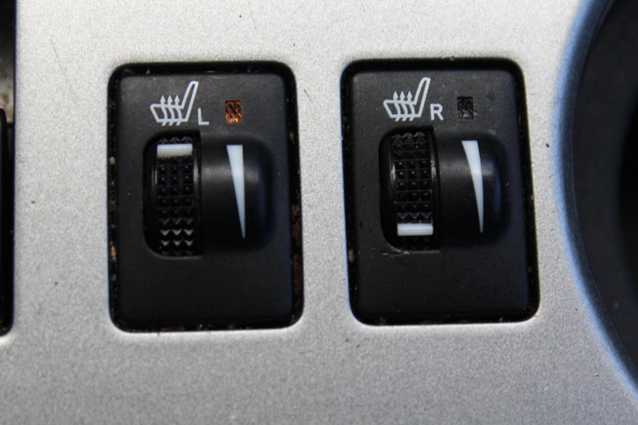 Toyota 4Runner Limited 2WD V6 2011