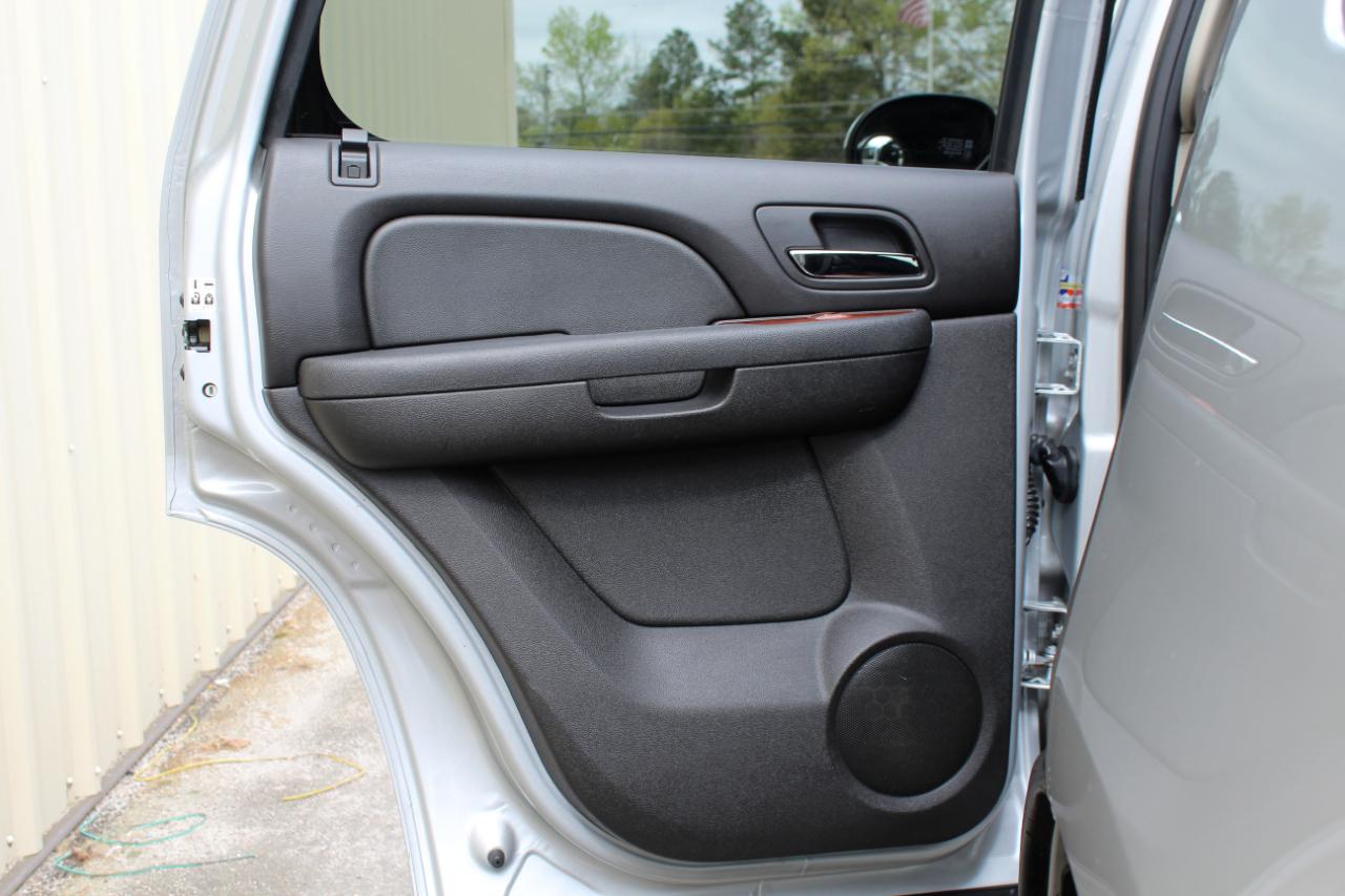 Chevrolet Tahoe LT 2WD 2013