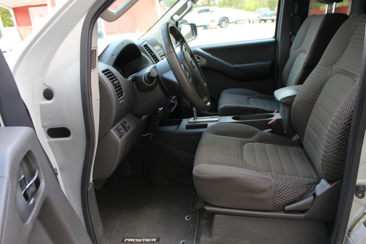 Nissan Frontier SV V6 King Cab 4WD 2012