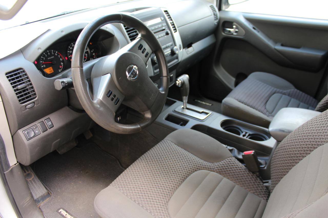 Nissan Frontier SV V6 King Cab 4WD 2012