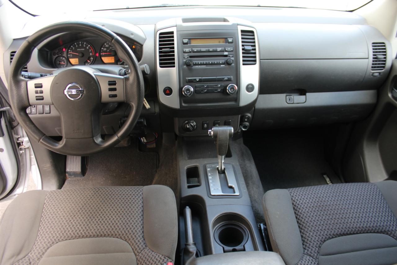 Nissan Frontier SV V6 King Cab 4WD 2012