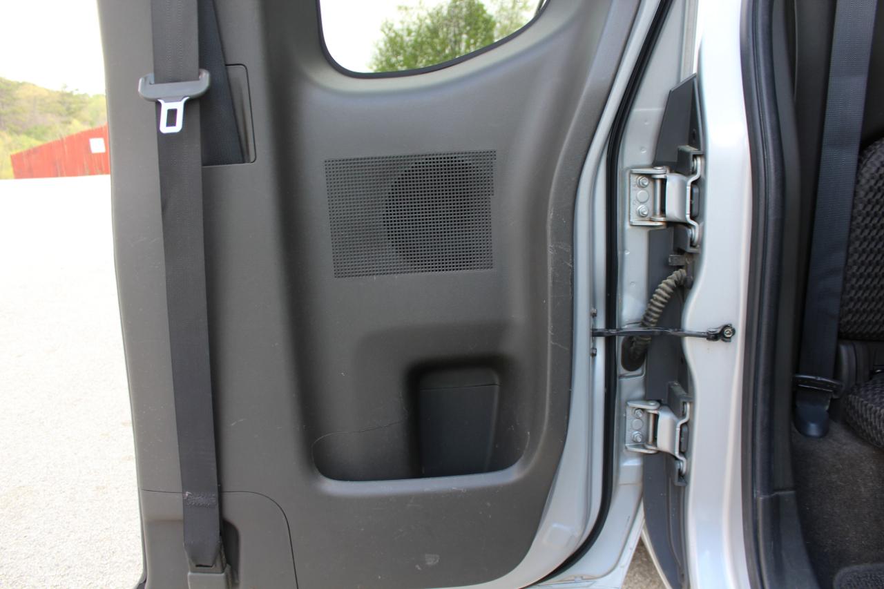 Nissan Frontier SV V6 King Cab 4WD 2012