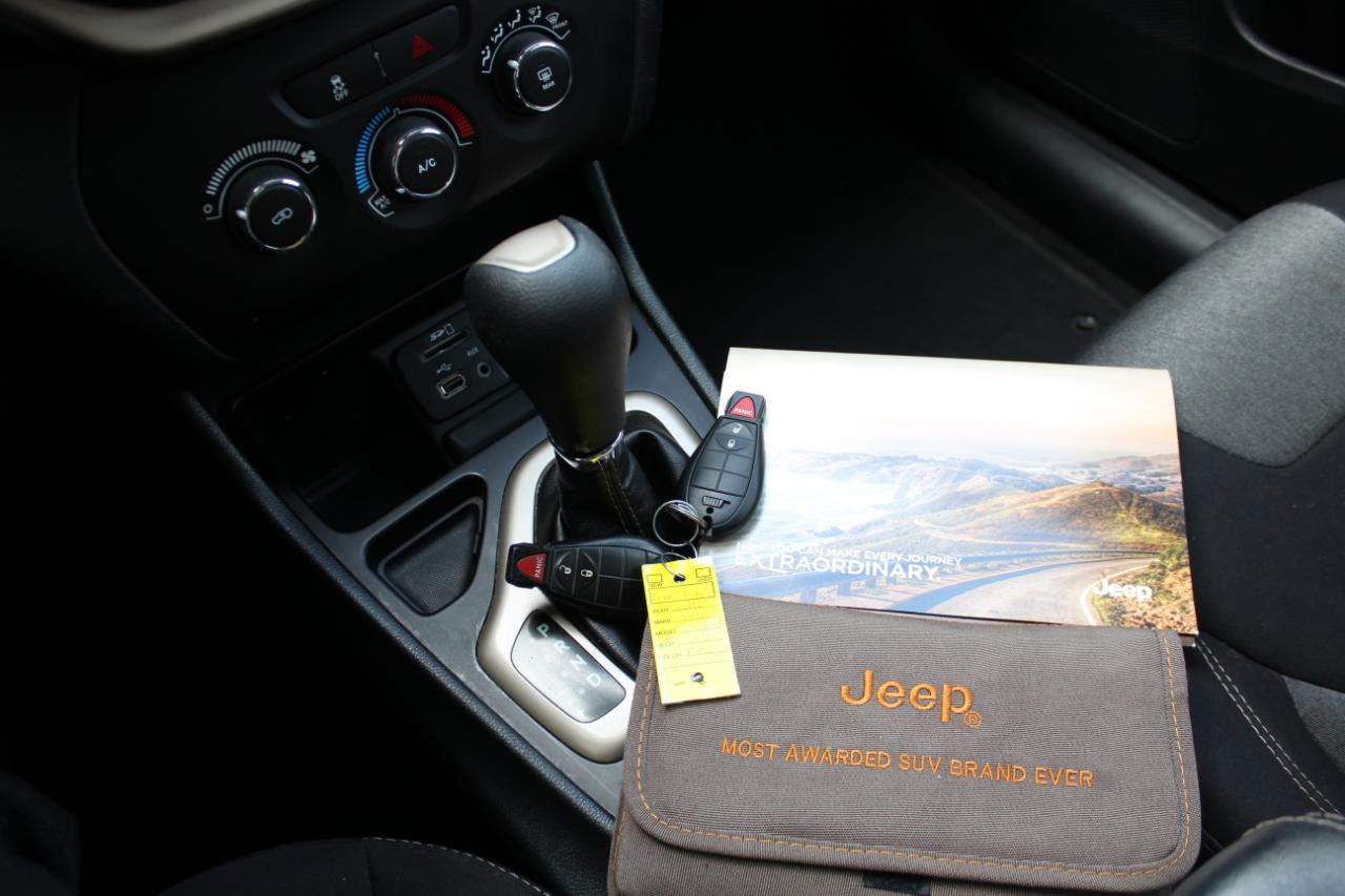 Jeep Cherokee Sport FWD 2016