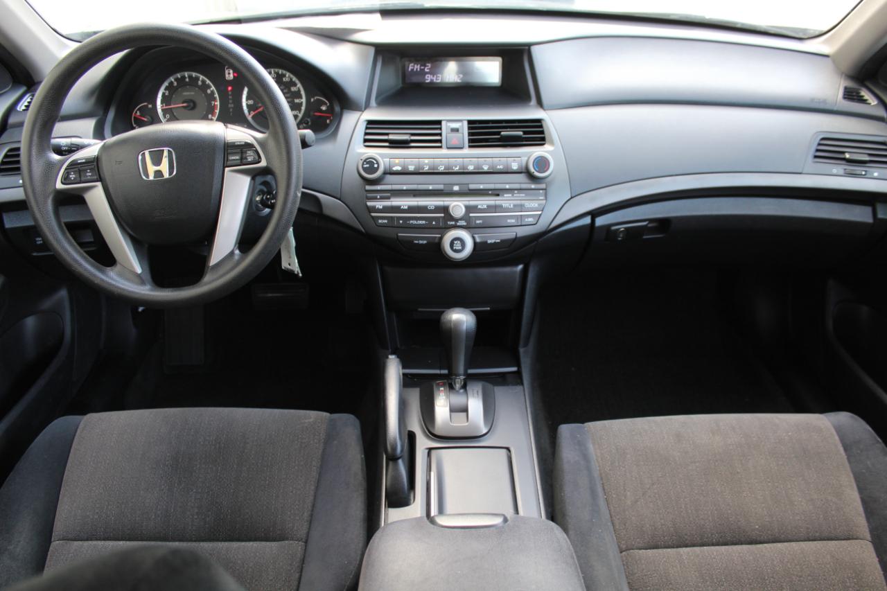 Honda Accord LX sedan AT 2008