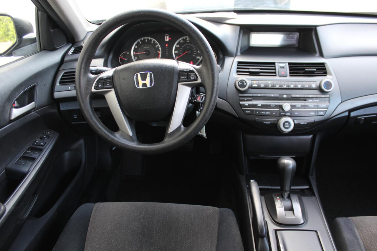 Honda Accord LX sedan AT 2008