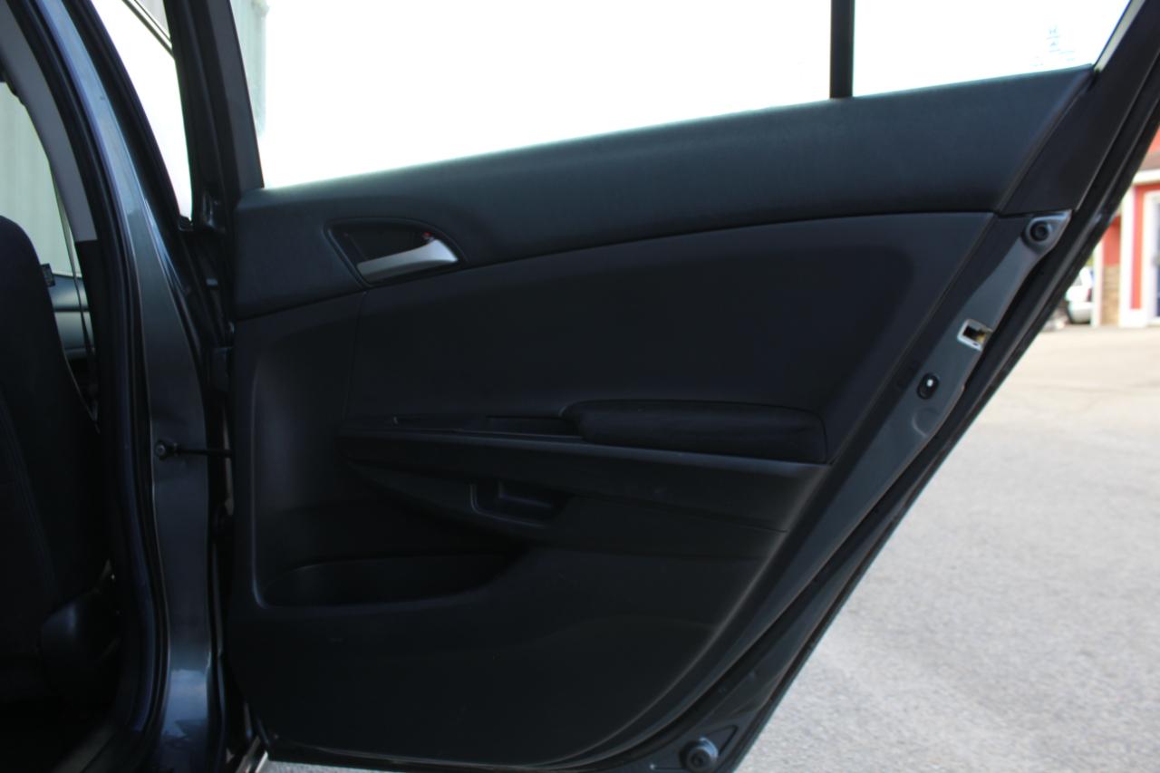 Honda Accord LX sedan AT 2008