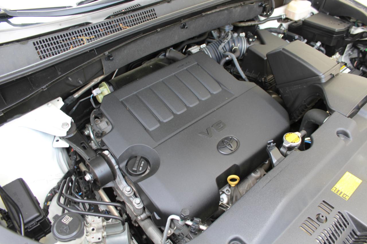 Toyota Highlander XLE FWD V6 2015