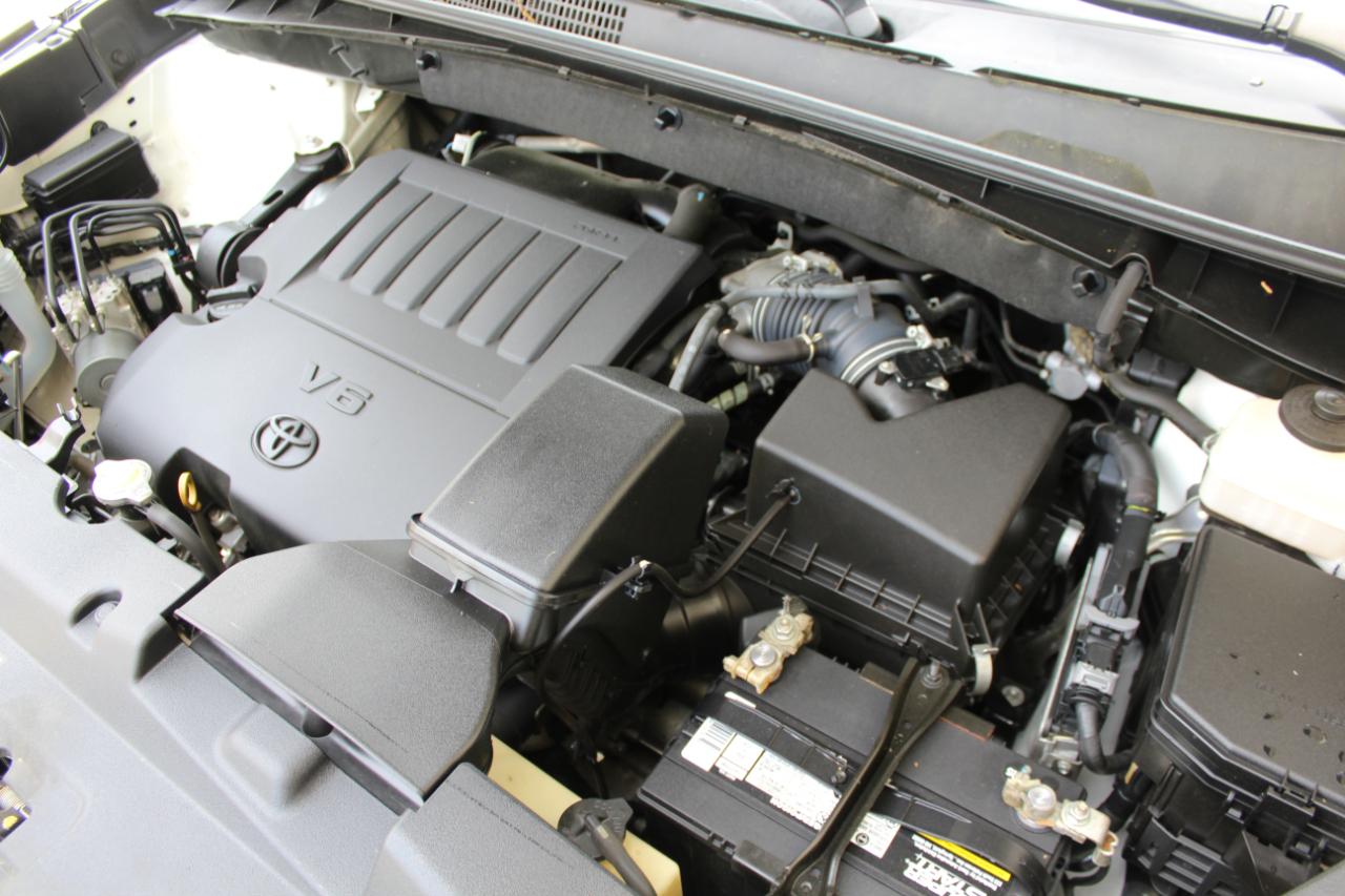 Toyota Highlander XLE FWD V6 2015