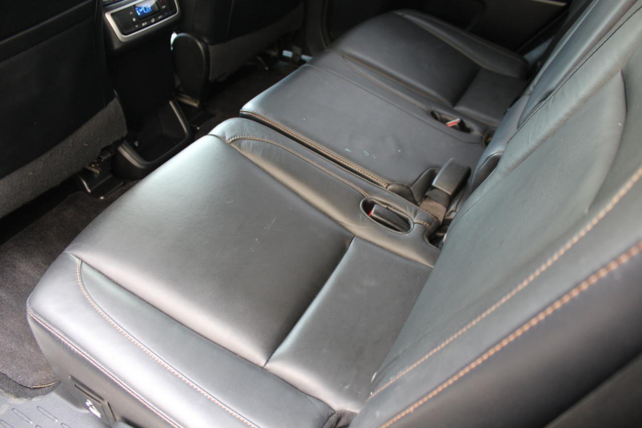 Toyota Highlander XLE FWD V6 2015