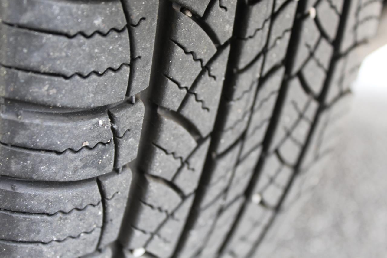 Toyota Highlander XLE FWD V6 2015