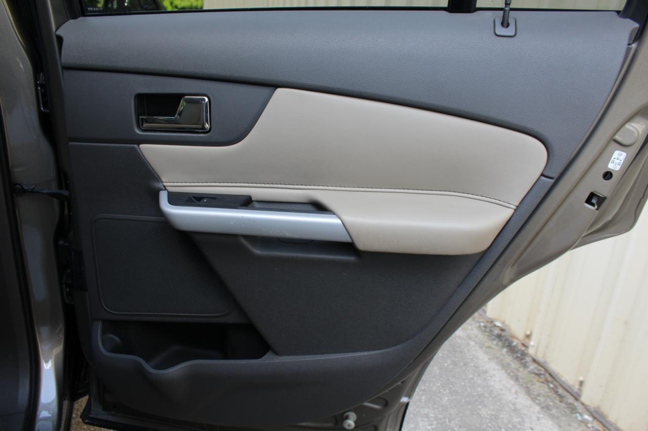 Ford Edge SEL FWD 2013