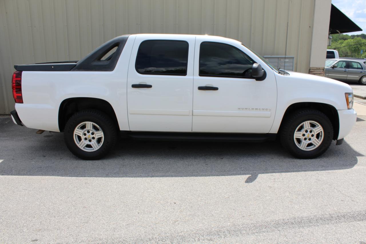 Chevrolet Avalanche LS 2WD 2007