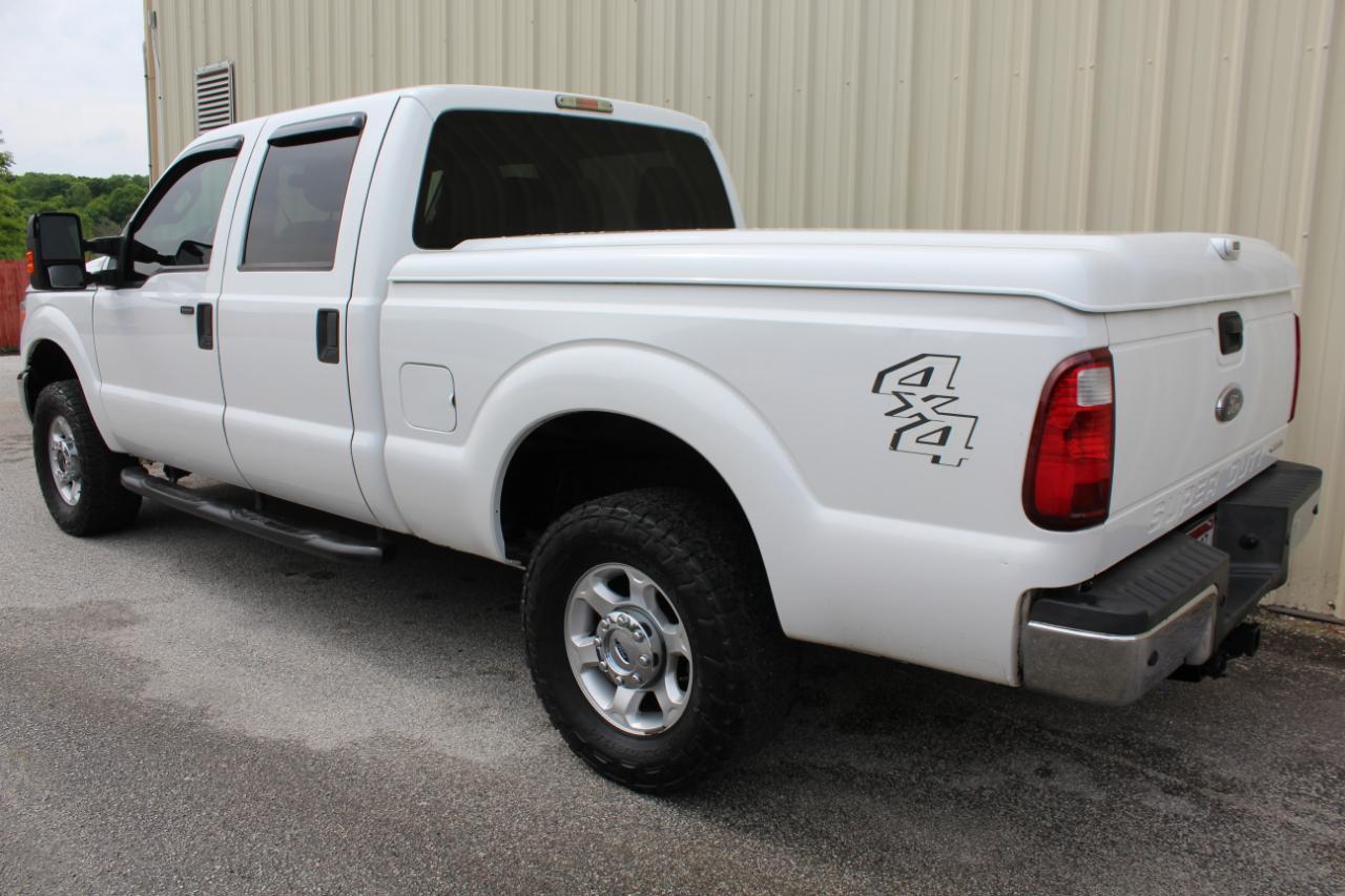 Ford F-250 SD XLT Crew Cab 4WD 2015