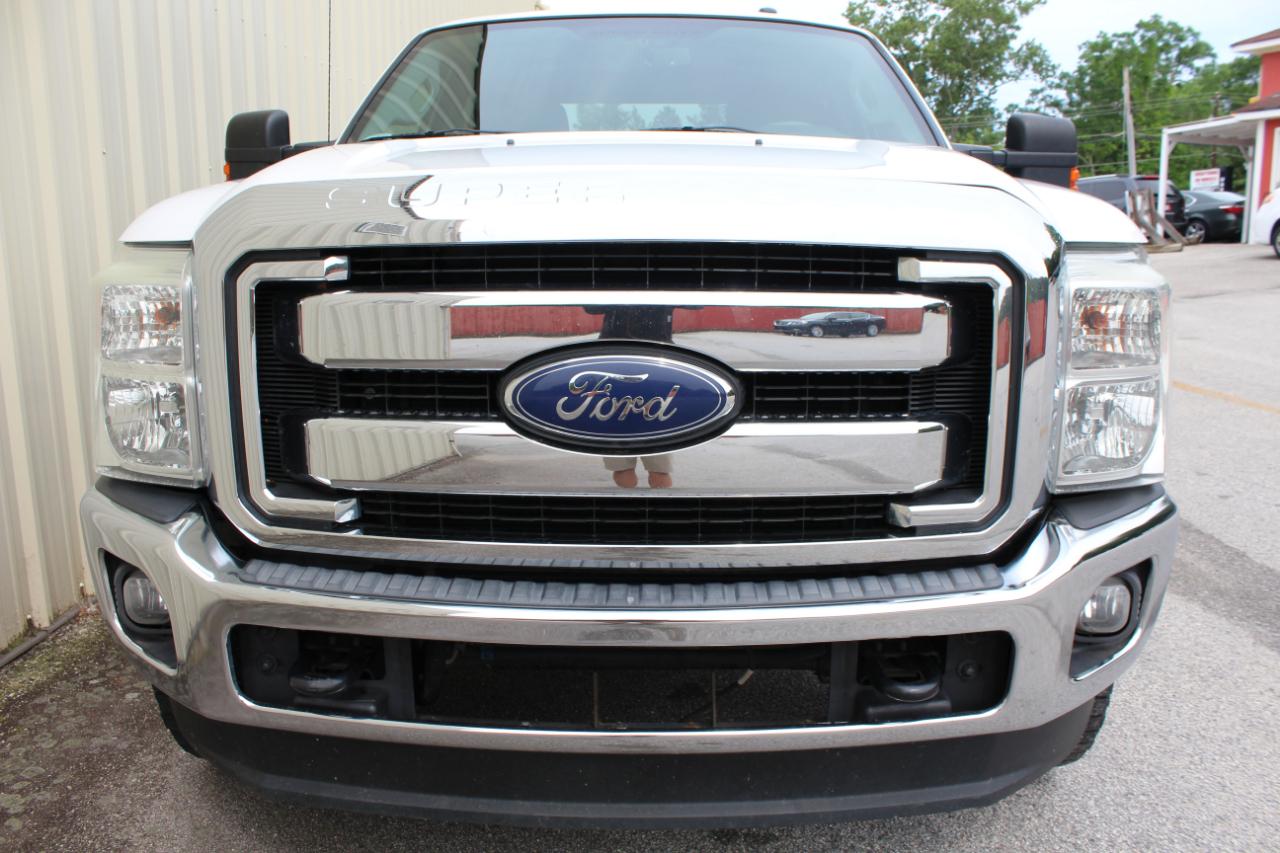 Ford F-250 SD XLT Crew Cab 4WD 2015