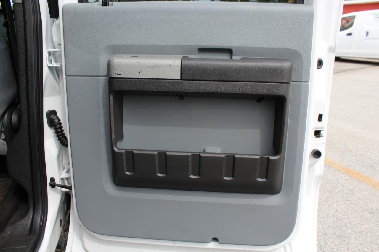 Ford F-250 SD XLT Crew Cab 4WD 2015