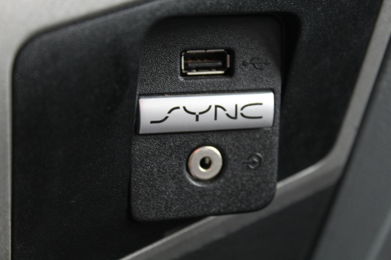 Ford F-250 SD XLT Crew Cab 4WD 2015