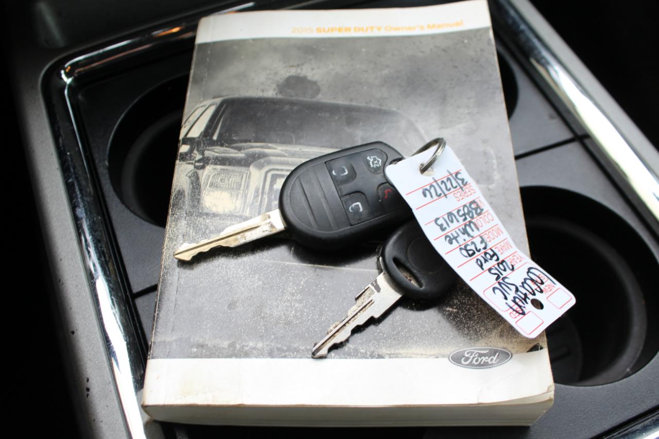 Ford F-250 SD XLT Crew Cab 4WD 2015