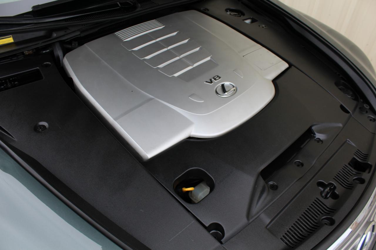 Lexus LS 460 L Luxury Sedan 2008