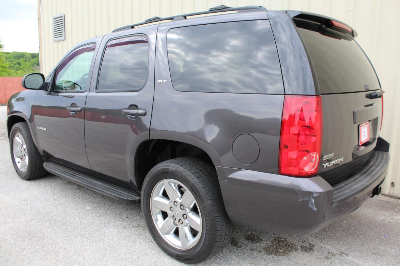GMC Yukon SLT1 2WD 2011