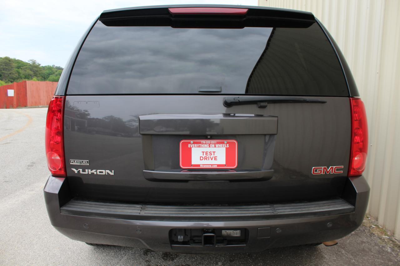 GMC Yukon SLT1 2WD 2011