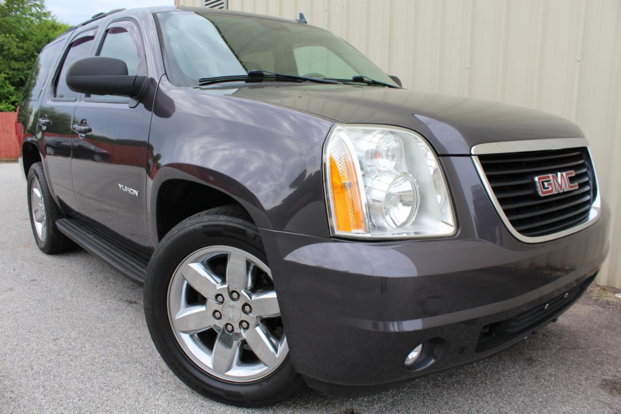 GMC Yukon SLT1 2WD 2011