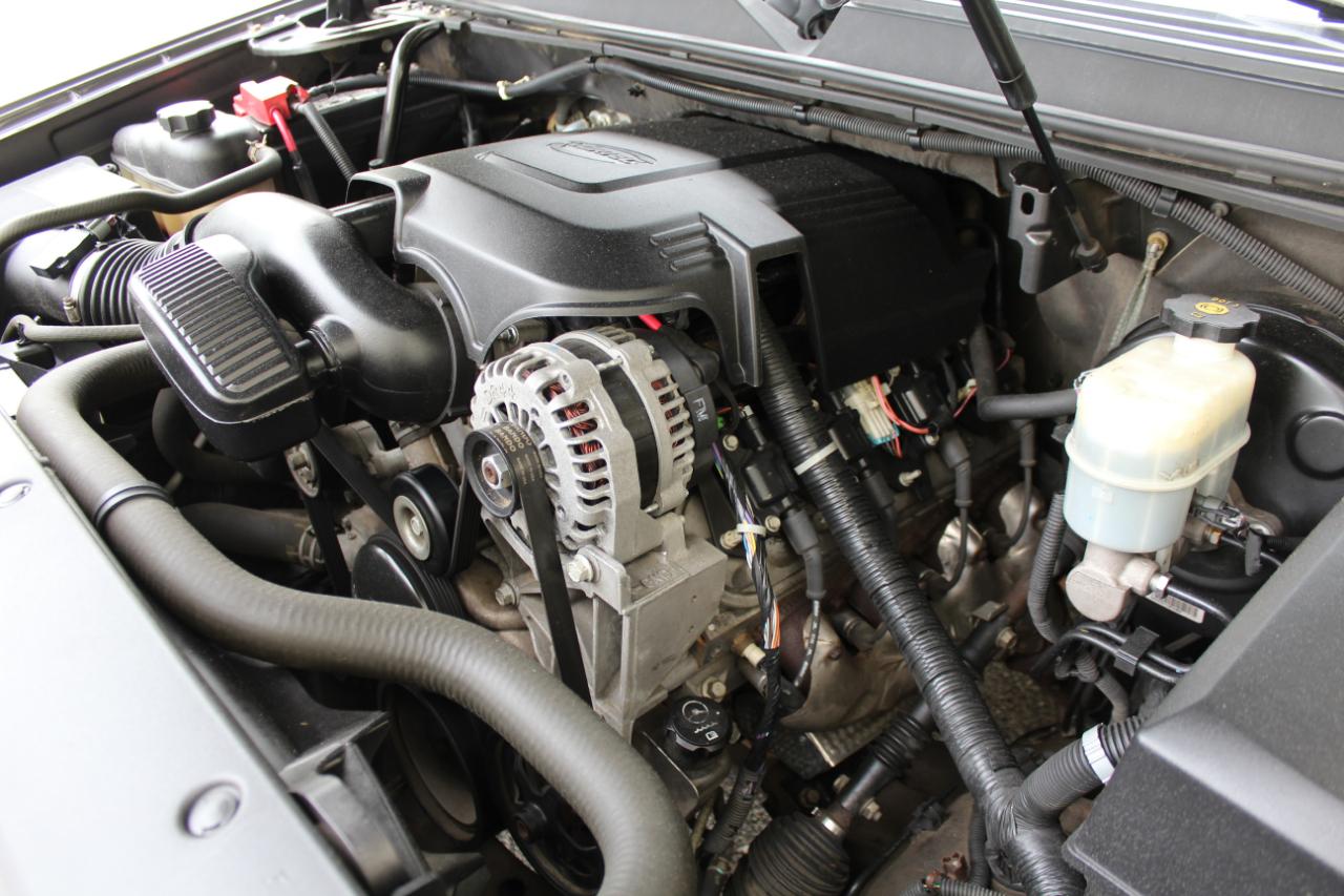 GMC Yukon SLT1 2WD 2011
