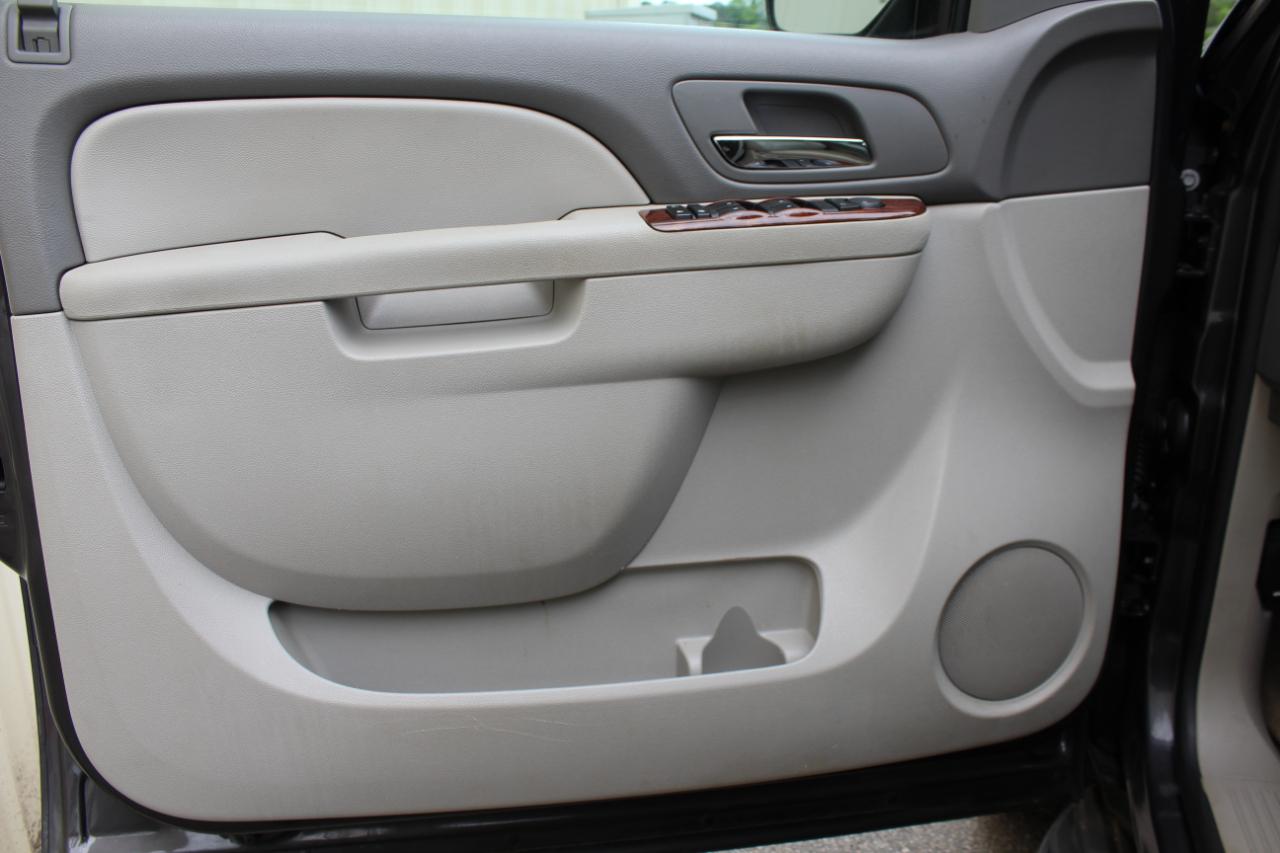 GMC Yukon SLT1 2WD 2011
