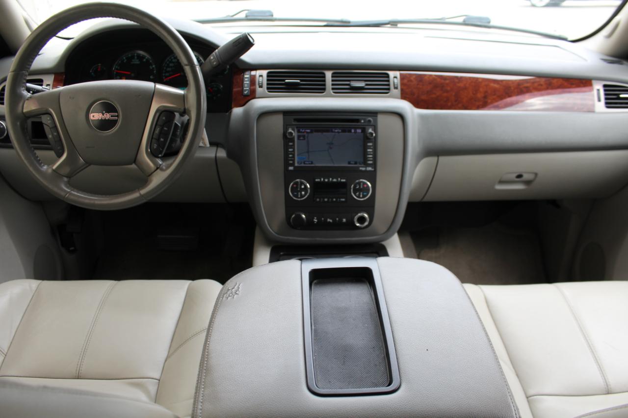 GMC Yukon SLT1 2WD 2011