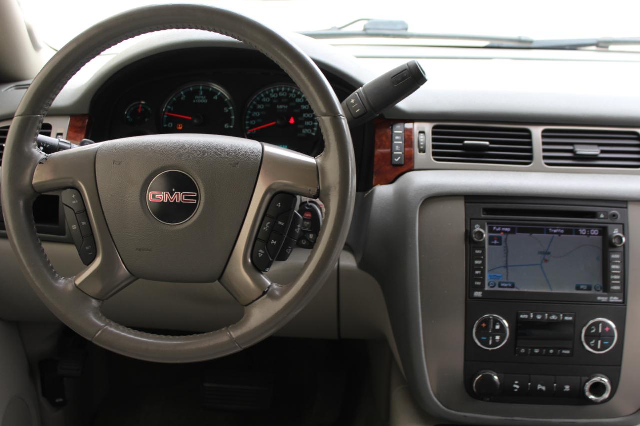 GMC Yukon SLT1 2WD 2011