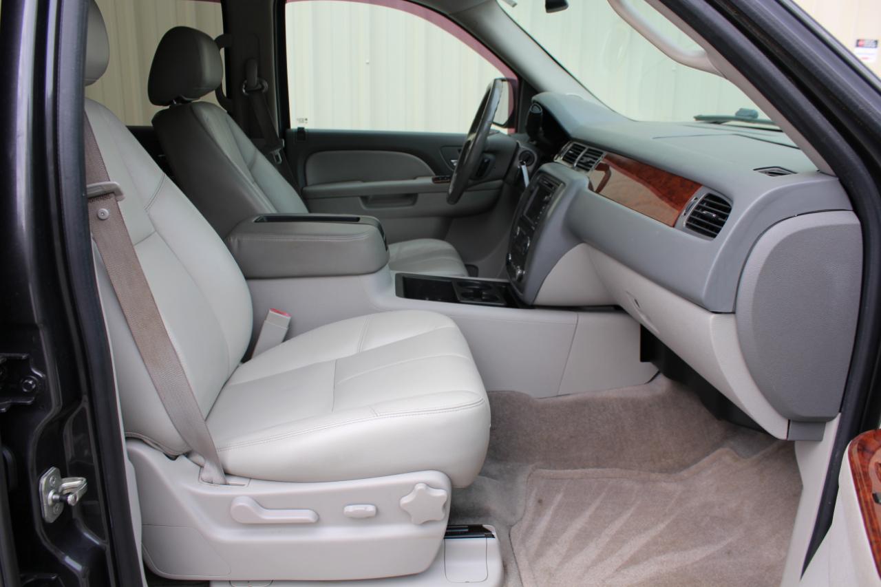GMC Yukon SLT1 2WD 2011
