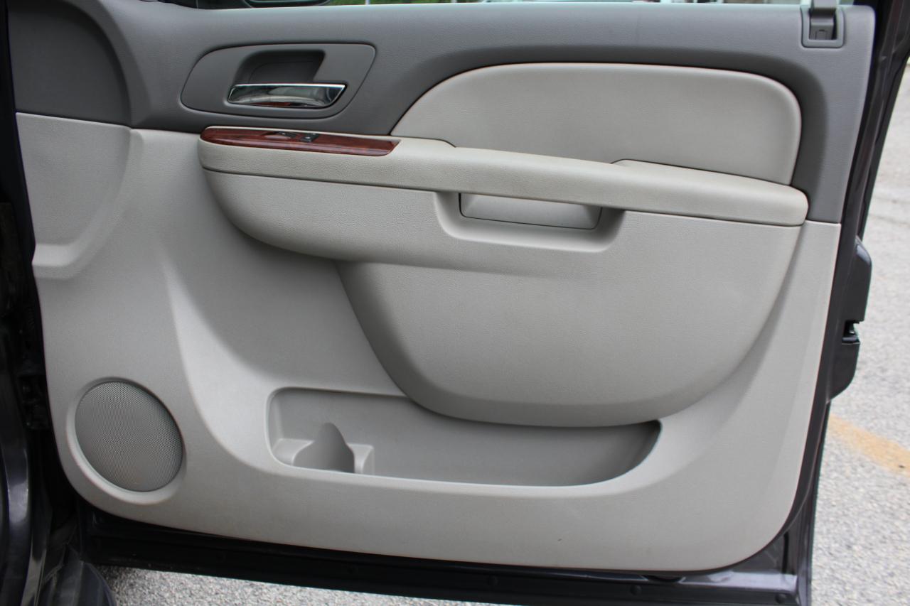 GMC Yukon SLT1 2WD 2011