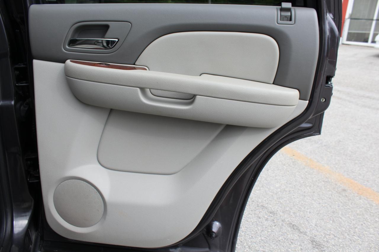 GMC Yukon SLT1 2WD 2011