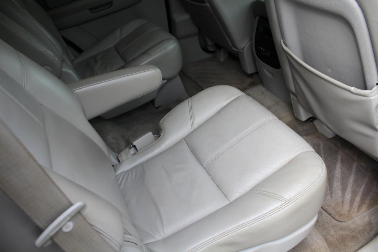 GMC Yukon SLT1 2WD 2011