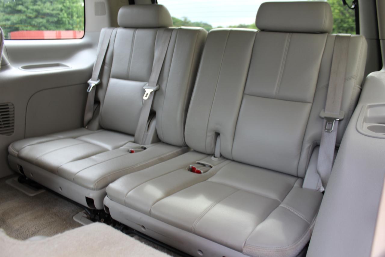 GMC Yukon SLT1 2WD 2011