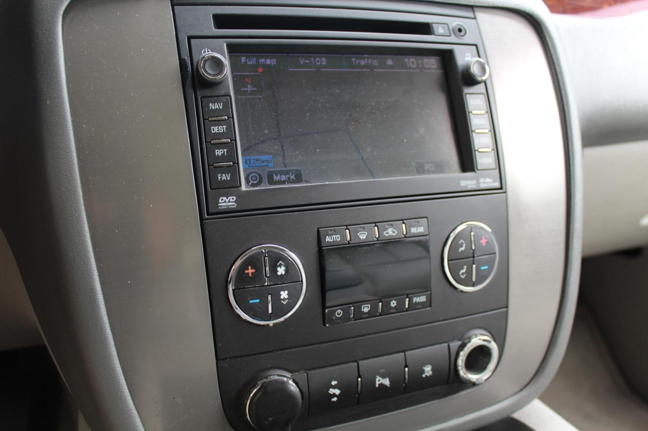 GMC Yukon SLT1 2WD 2011