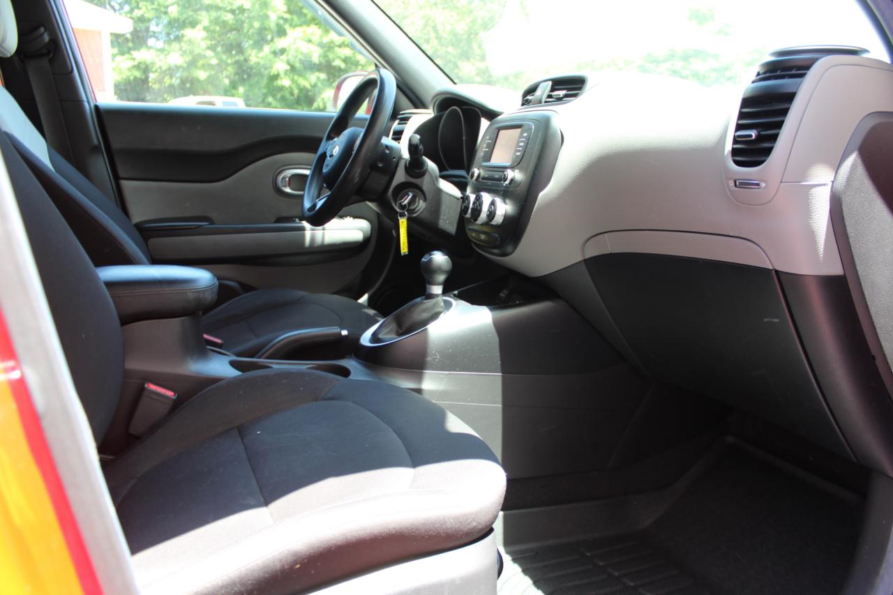 Kia Soul Base 6A 2019