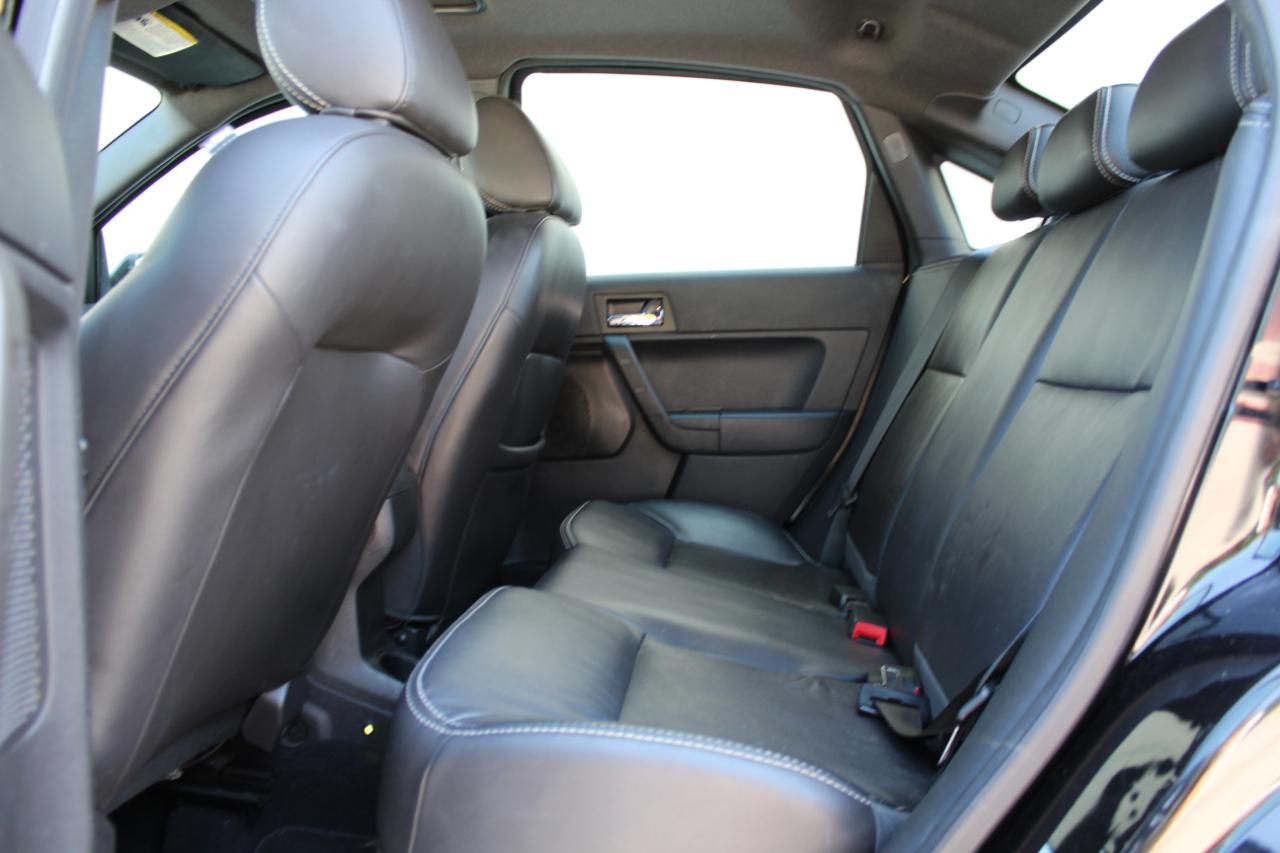 Ford Focus SES Sedan 2010