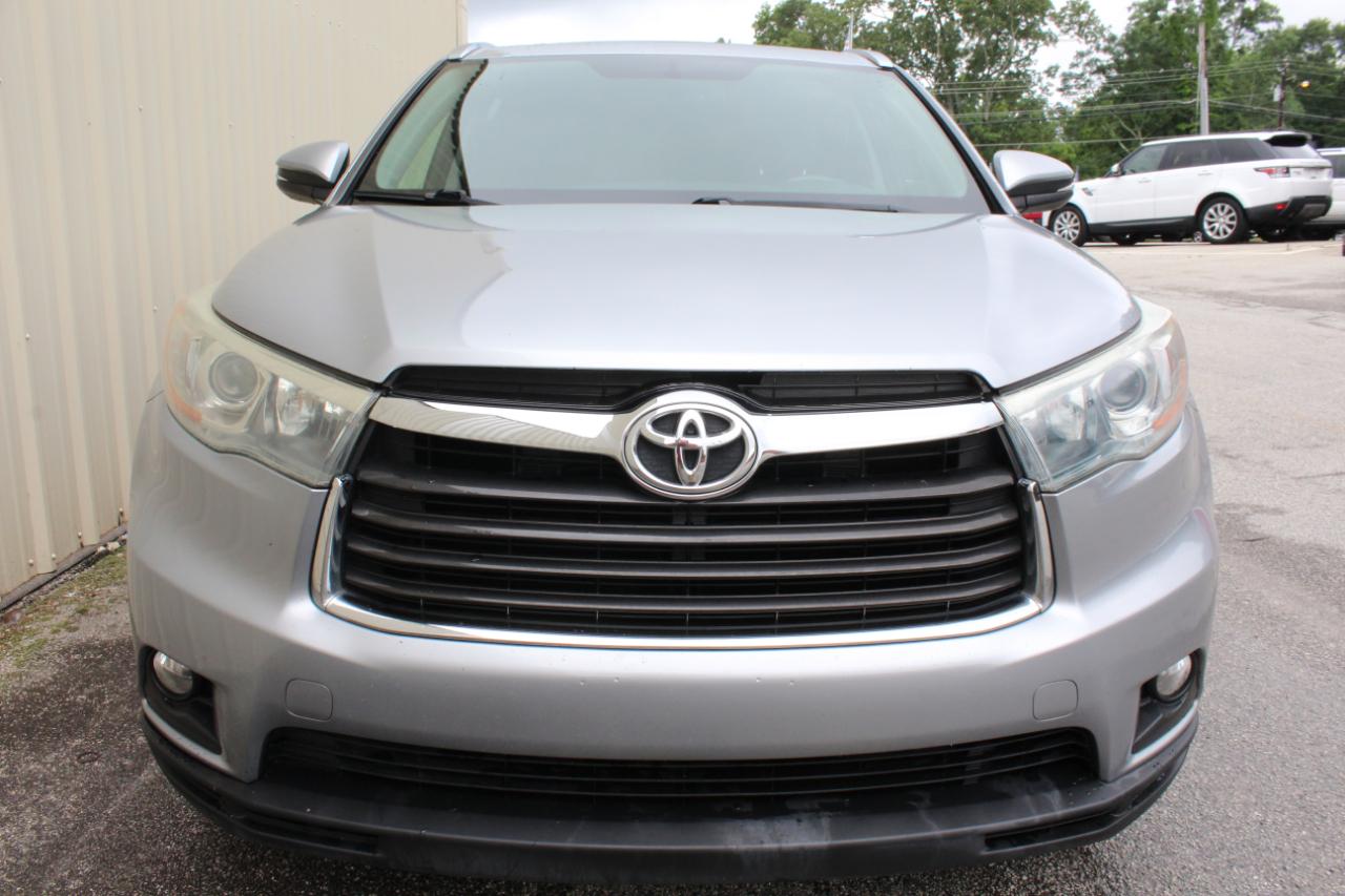 Toyota Highlander XLE FWD V6 2015