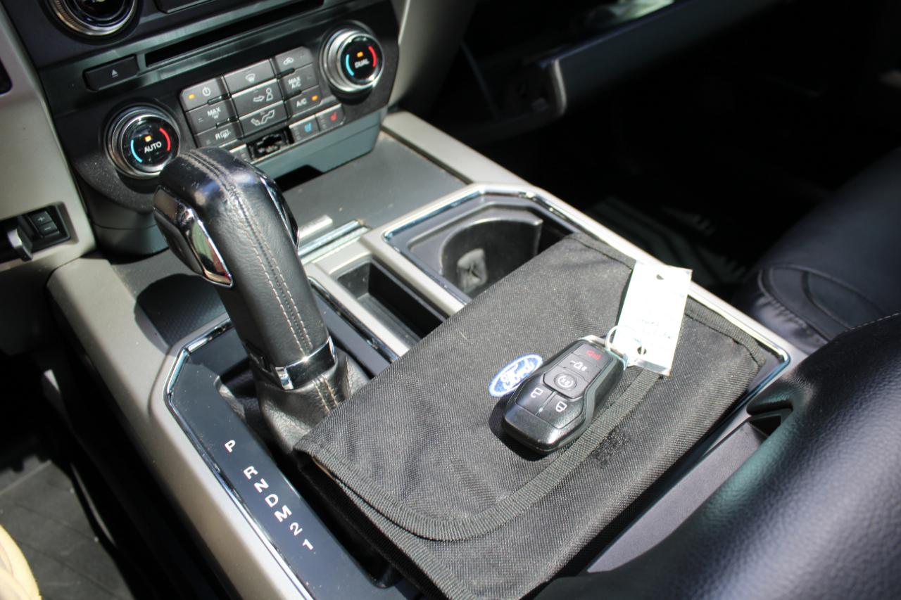 Ford F-150 Lariat SuperCrew 5.5-ft. Bed 4WD 2015