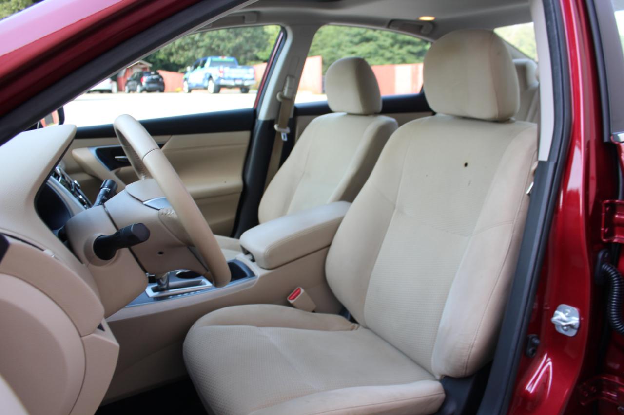 Nissan Altima 2.5 SV 2015