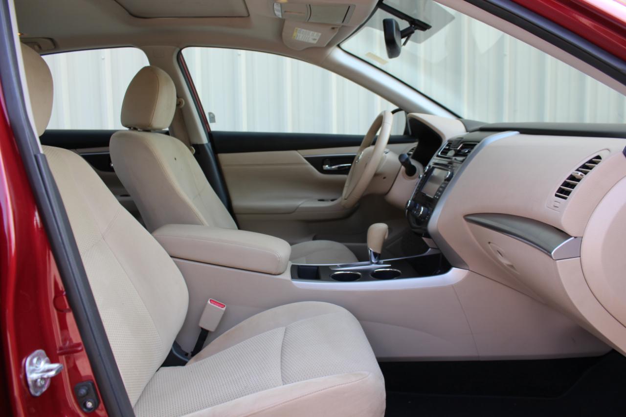 Nissan Altima 2.5 SV 2015