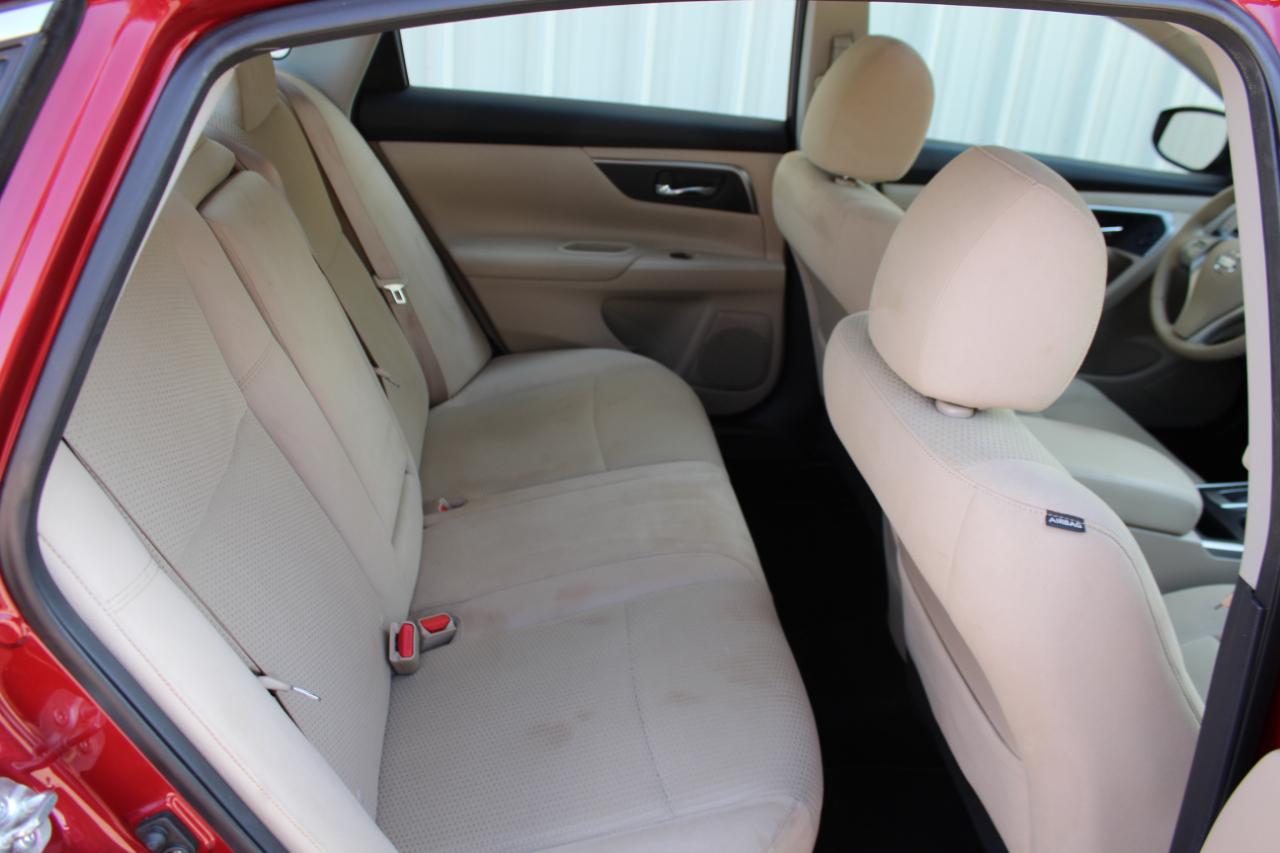 Nissan Altima 2.5 SV 2015